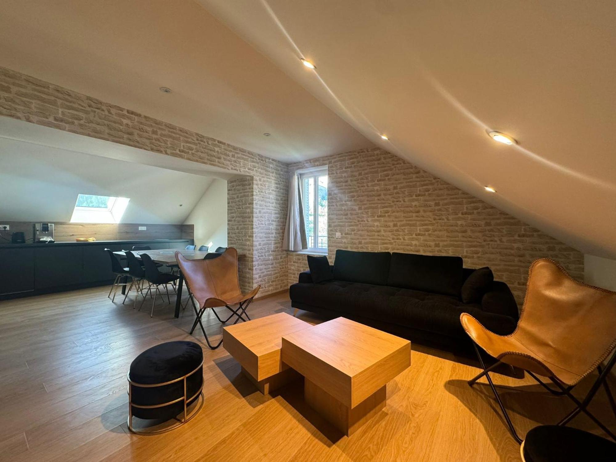 Appartements Confortables Avec Vue Montagne - Residence Villa Belle Fleur Chateau-Ville-Vieille Exterior photo