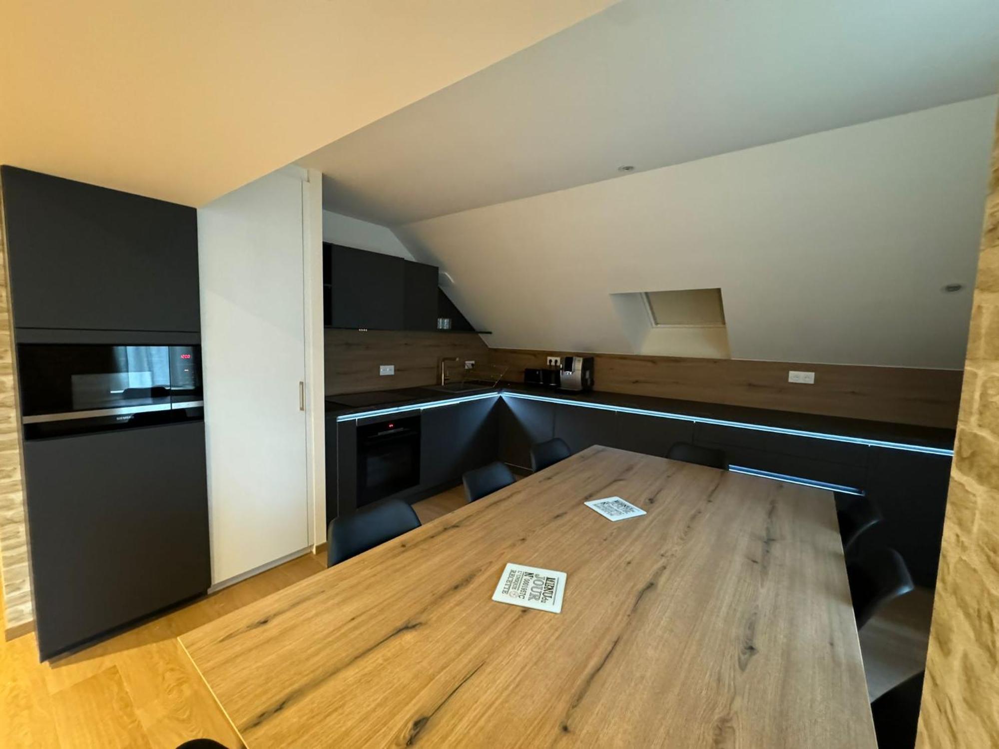 Appartements Confortables Avec Vue Montagne - Residence Villa Belle Fleur Chateau-Ville-Vieille Exterior photo